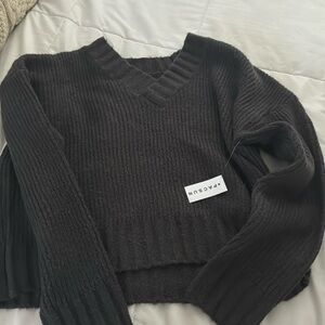 PACSUN sweater/ NEVER WORN!!